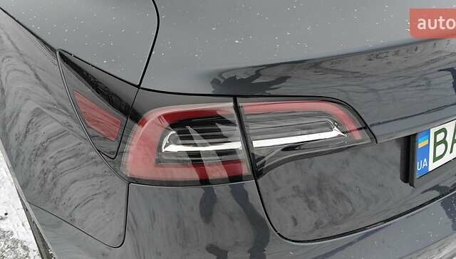 Сірий Тесла Модель 3, об'ємом двигуна 0 л та пробігом 9 тис. км за 24000 $, фото 62 на Automoto.ua