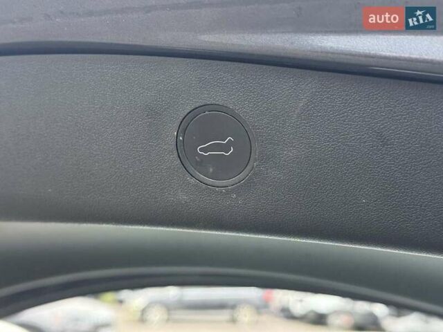 Серый Тесла Модель 3, объемом двигателя 0 л и пробегом 39 тыс. км за 23290 $, фото 20 на Automoto.ua