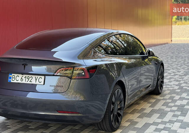 Сірий Тесла Модель 3, об'ємом двигуна 0 л та пробігом 51 тис. км за 24999 $, фото 5 на Automoto.ua