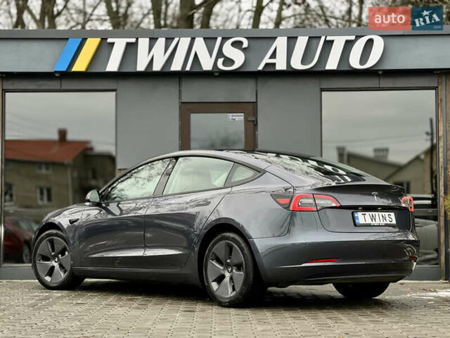 Серый Тесла Модель 3, объемом двигателя 0 л и пробегом 22 тыс. км за 24900 $, фото 23 на Automoto.ua