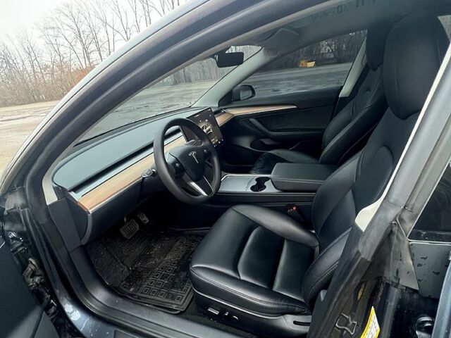 Сірий Тесла Модель 3, об'ємом двигуна 0 л та пробігом 31 тис. км за 26300 $, фото 8 на Automoto.ua