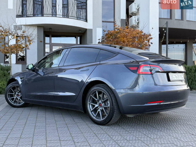 Серый Тесла Модель 3, объемом двигателя 0 л и пробегом 93 тыс. км за 19500 $, фото 37 на Automoto.ua