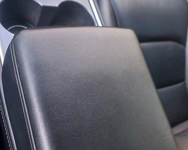 Сірий Тесла Модель 3, об'ємом двигуна 0 л та пробігом 27 тис. км за 22200 $, фото 33 на Automoto.ua