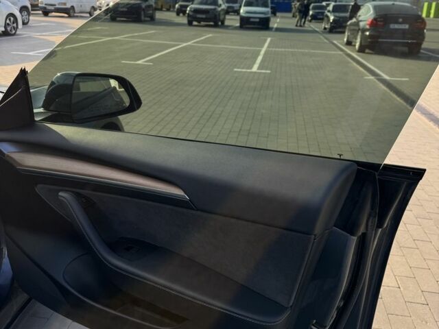 Сірий Тесла Модель 3, об'ємом двигуна 0 л та пробігом 28 тис. км за 23200 $, фото 10 на Automoto.ua