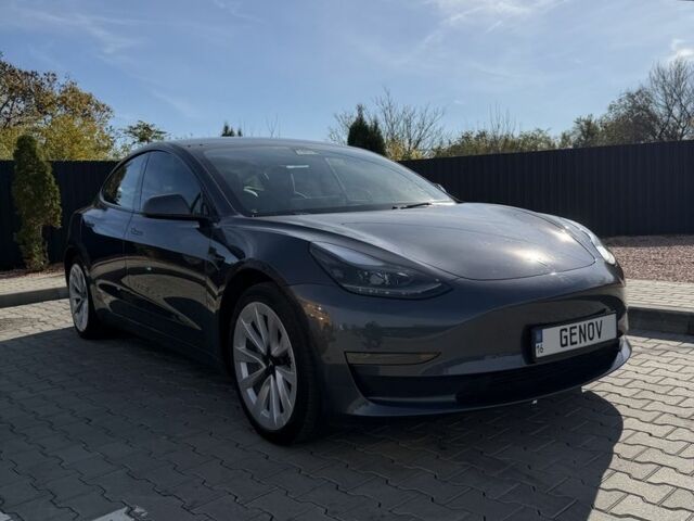 Серый Тесла Модель 3, объемом двигателя 0 л и пробегом 40 тыс. км за 19600 $, фото 6 на Automoto.ua