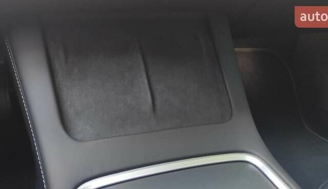 Сірий Тесла Модель 3, об'ємом двигуна 0 л та пробігом 18 тис. км за 26000 $, фото 40 на Automoto.ua