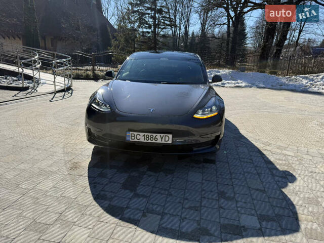 Серый Тесла Модель 3, объемом двигателя 0 л и пробегом 42 тыс. км за 19800 $, фото 42 на Automoto.ua