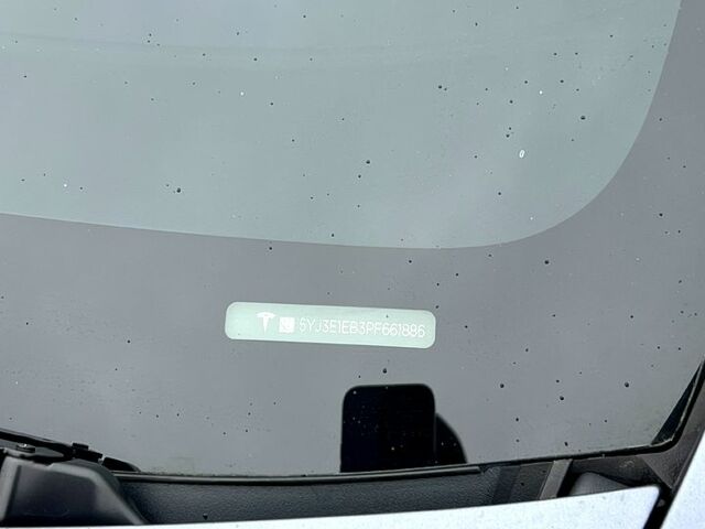 Серый Тесла Модель 3, объемом двигателя 0 л и пробегом 31 тыс. км за 26300 $, фото 7 на Automoto.ua