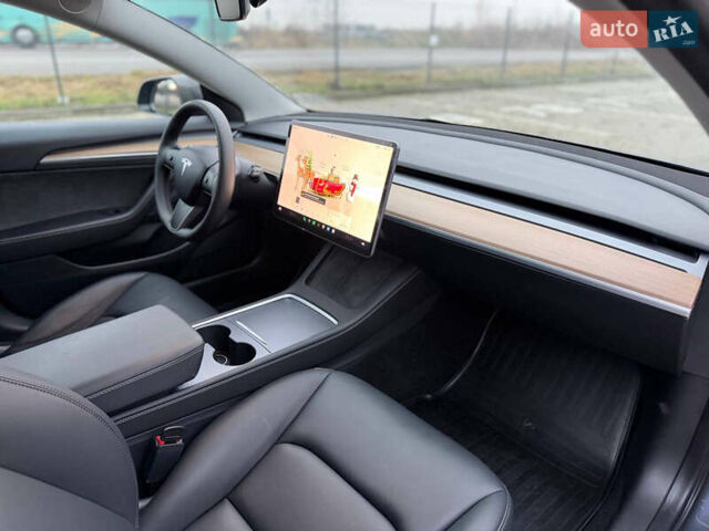 Сірий Тесла Модель 3, об'ємом двигуна 0 л та пробігом 59 тис. км за 22700 $, фото 17 на Automoto.ua