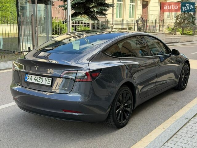 Сірий Тесла Модель 3, об'ємом двигуна 0 л та пробігом 88 тис. км за 23500 $, фото 5 на Automoto.ua