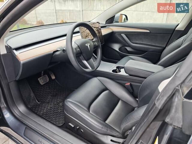 Сірий Тесла Модель 3, об'ємом двигуна 0 л та пробігом 26 тис. км за 20499 $, фото 14 на Automoto.ua