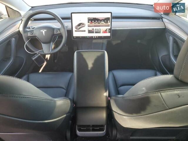 Серый Тесла Модель 3, объемом двигателя 0 л и пробегом 62 тыс. км за 10400 $, фото 7 на Automoto.ua