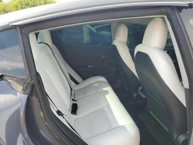 Серый Тесла Модель 3, объемом двигателя 0 л и пробегом 65 тыс. км за 5900 $, фото 9 на Automoto.ua