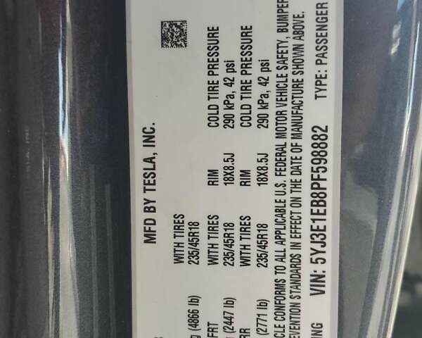 Серый Тесла Модель 3, объемом двигателя 0 л и пробегом 62 тыс. км за 10400 $, фото 11 на Automoto.ua