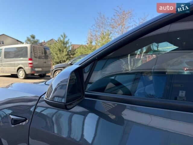 Серый Тесла Модель 3, объемом двигателя 0 л и пробегом 54 тыс. км за 19900 $, фото 33 на Automoto.ua