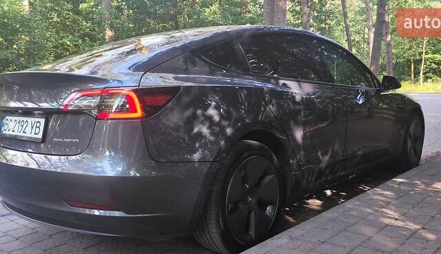 Сірий Тесла Модель 3, об'ємом двигуна 0 л та пробігом 18 тис. км за 26000 $, фото 46 на Automoto.ua