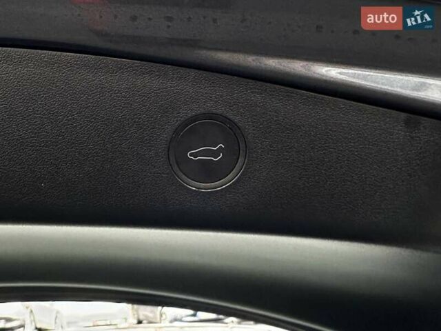 Серый Тесла Модель 3, объемом двигателя 0 л и пробегом 4 тыс. км за 20793 $, фото 39 на Automoto.ua