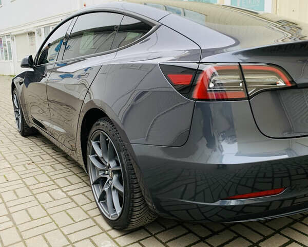 Сірий Тесла Модель 3, об'ємом двигуна 0 л та пробігом 32 тис. км за 21500 $, фото 7 на Automoto.ua