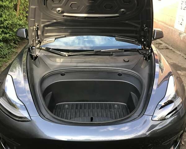 Сірий Тесла Модель 3, об'ємом двигуна 0 л та пробігом 8 тис. км за 20500 $, фото 34 на Automoto.ua