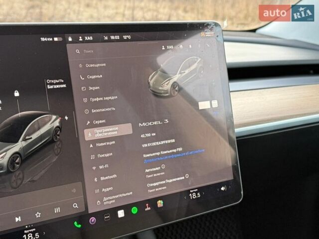 Серый Тесла Модель 3, объемом двигателя 0 л и пробегом 42 тыс. км за 19500 $, фото 59 на Automoto.ua