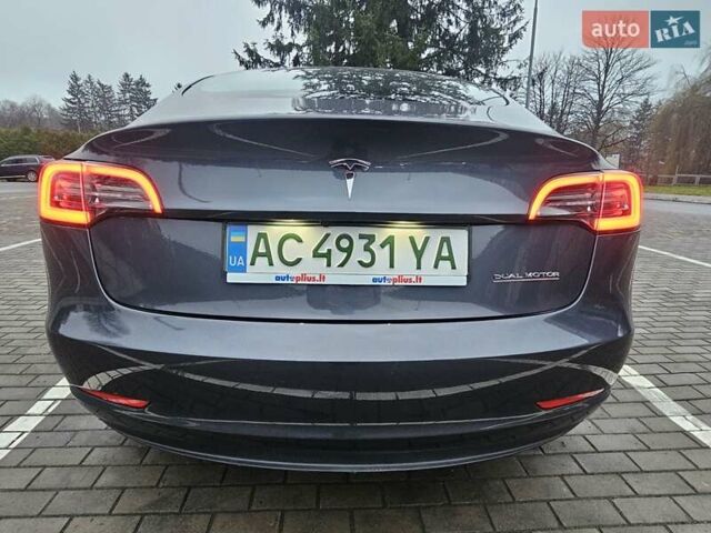 Серый Тесла Модель 3, объемом двигателя 0 л и пробегом 39 тыс. км за 22550 $, фото 9 на Automoto.ua