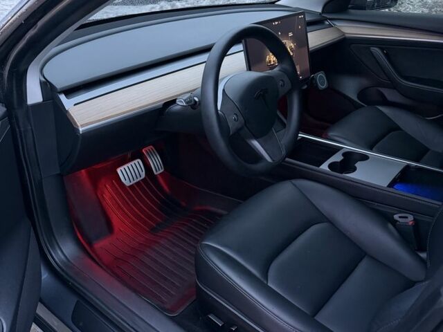 Сірий Тесла Модель 3, об'ємом двигуна 0 л та пробігом 49 тис. км за 21999 $, фото 2 на Automoto.ua