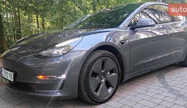 Сірий Тесла Модель 3, об'ємом двигуна 0 л та пробігом 18 тис. км за 26000 $, фото 8 на Automoto.ua