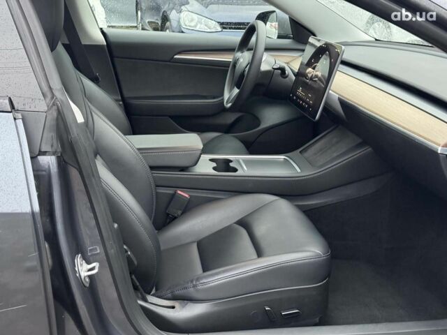 Серый Тесла Модель 3, объемом двигателя 0 л и пробегом 39 тыс. км за 23290 $, фото 23 на Automoto.ua