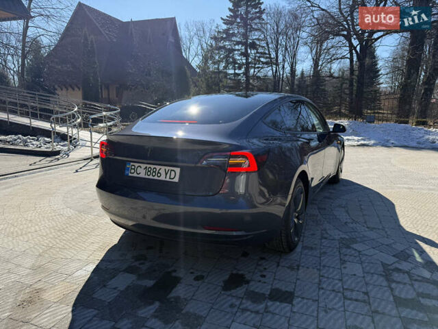 Серый Тесла Модель 3, объемом двигателя 0 л и пробегом 42 тыс. км за 19800 $, фото 49 на Automoto.ua