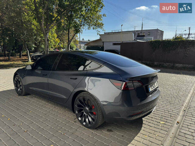 Сірий Тесла Модель 3, об'ємом двигуна 0 л та пробігом 48 тис. км за 25500 $, фото 3 на Automoto.ua
