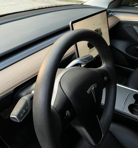 Сірий Тесла Модель 3, об'ємом двигуна 0 л та пробігом 60 тис. км за 22599 $, фото 28 на Automoto.ua