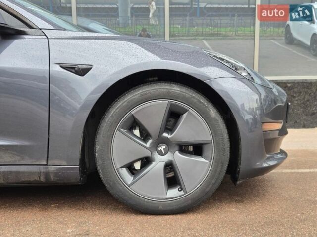 Сірий Тесла Модель 3, об'ємом двигуна 0 л та пробігом 28 тис. км за 24900 $, фото 4 на Automoto.ua