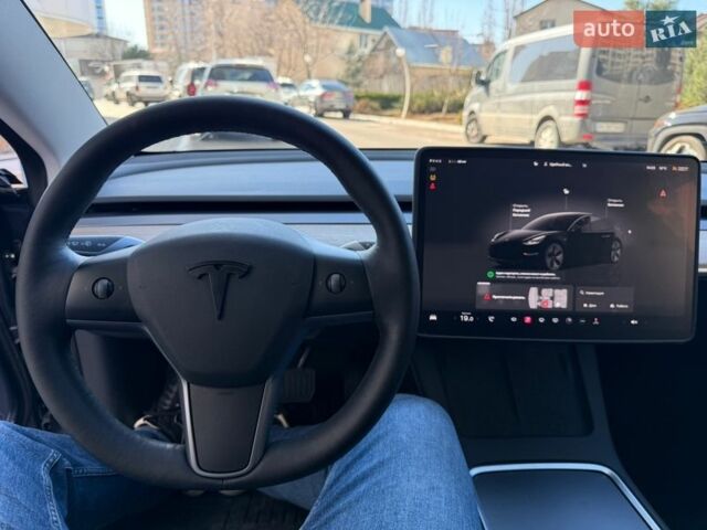 Серый Тесла Модель 3, объемом двигателя 0 л и пробегом 54 тыс. км за 19900 $, фото 61 на Automoto.ua