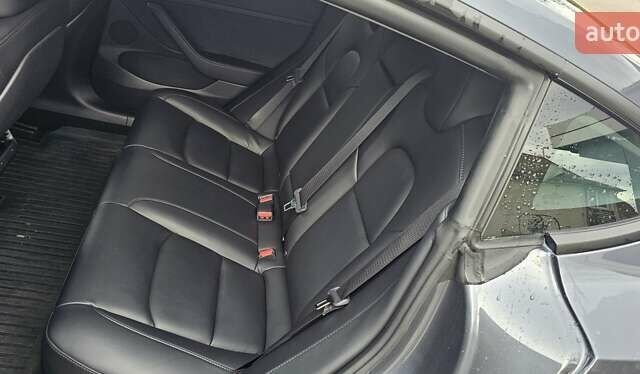 Сірий Тесла Модель 3, об'ємом двигуна 0 л та пробігом 81 тис. км за 22899 $, фото 50 на Automoto.ua