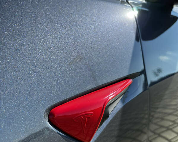 Сірий Тесла Модель 3, об'ємом двигуна 0 л та пробігом 36 тис. км за 20700 $, фото 16 на Automoto.ua