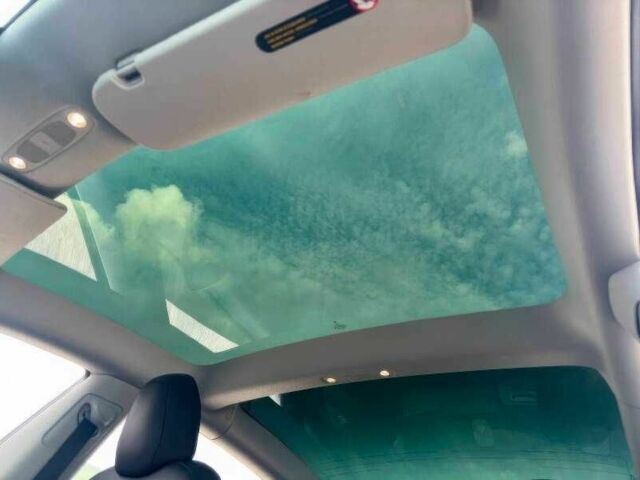 Серый Тесла Модель 3, объемом двигателя 0 л и пробегом 19 тыс. км за 13000 $, фото 10 на Automoto.ua