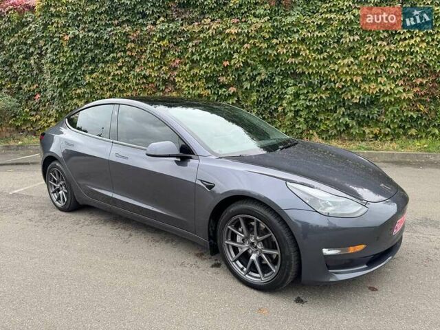 Сірий Тесла Модель 3, об'ємом двигуна 0 л та пробігом 114 тис. км за 22999 $, фото 16 на Automoto.ua