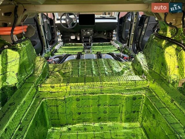 Сірий Тесла Модель 3, об'ємом двигуна 0 л та пробігом 40 тис. км за 25400 $, фото 33 на Automoto.ua