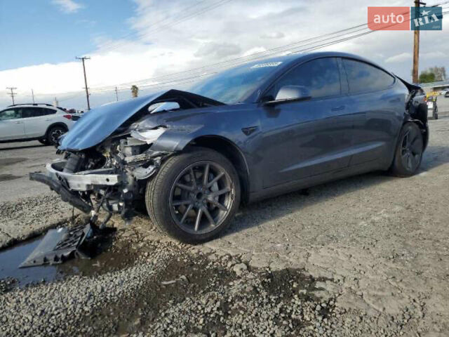 Сірий Тесла Модель 3, об'ємом двигуна 0 л та пробігом 99 тис. км за 8500 $, фото 4 на Automoto.ua
