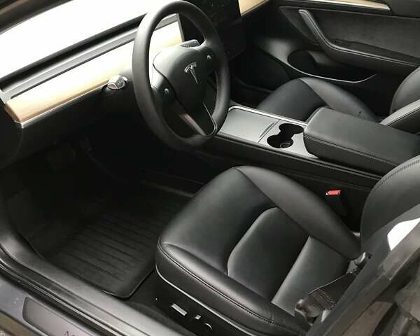 Сірий Тесла Модель 3, об'ємом двигуна 0 л та пробігом 8 тис. км за 20500 $, фото 17 на Automoto.ua