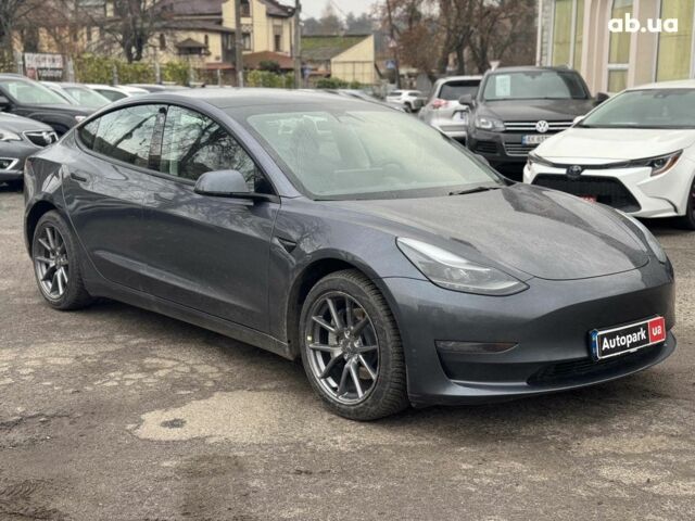 Серый Тесла Модель 3, объемом двигателя 0 л и пробегом 39 тыс. км за 23290 $, фото 2 на Automoto.ua