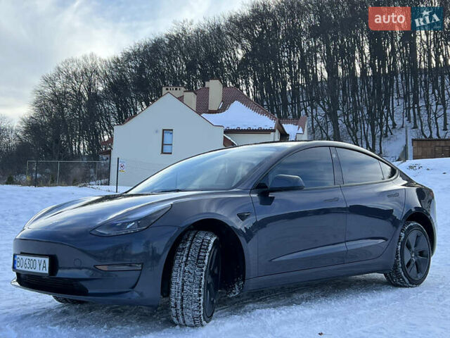 Серый Тесла Модель 3, объемом двигателя 0 л и пробегом 37 тыс. км за 25500 $, фото 9 на Automoto.ua