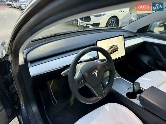 Сірий Тесла Модель 3, об'ємом двигуна 0 л та пробігом 28 тис. км за 26999 $, фото 20 на Automoto.ua