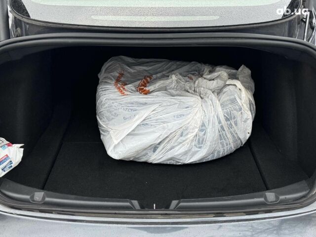 Серый Тесла Модель 3, объемом двигателя 0 л и пробегом 39 тыс. км за 23290 $, фото 18 на Automoto.ua