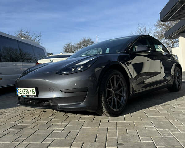 Серый Тесла Модель 3, объемом двигателя 0 л и пробегом 16 тыс. км за 25300 $, фото 30 на Automoto.ua