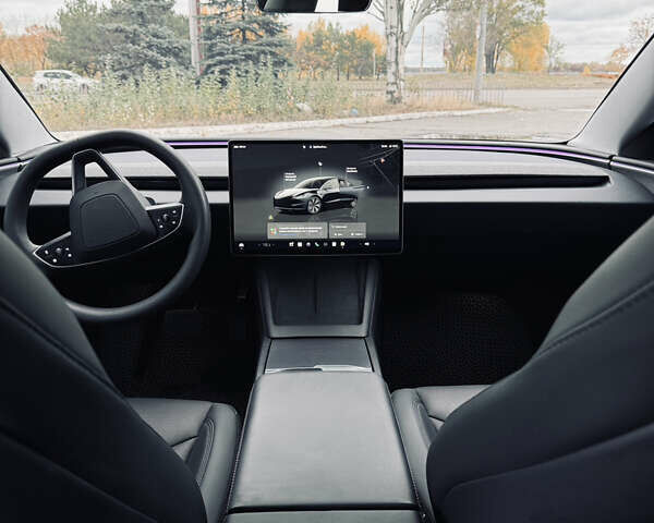 Тесла Модель 3 2024 в Днепре (Днепропетровске) на Automoto.ua Серый Тесла Модель 3, объемом двигателя 0 л и пробегом 6 тыс. км за 25600 $, фото 14 на Automoto.ua