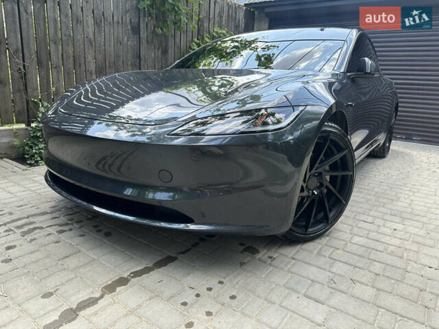 Сірий Тесла Модель 3, об'ємом двигуна 0 л та пробігом 17 тис. км за 31500 $, фото 3 на Automoto.ua