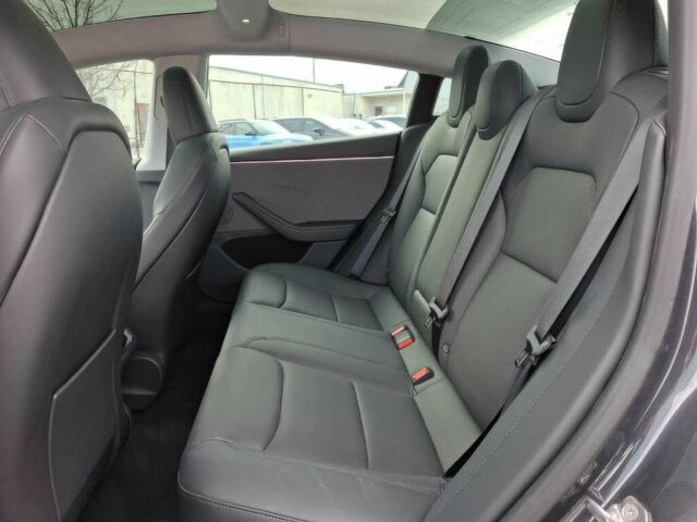 Серый Тесла Модель 3, объемом двигателя 0 л и пробегом 11 тыс. км за 11100 $, фото 14 на Automoto.ua