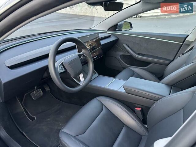 Серый Тесла Модель 3, объемом двигателя 0 л и пробегом 14 тыс. км за 29800 $, фото 9 на Automoto.ua