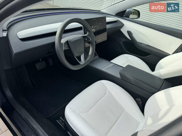 Серый Тесла Модель 3, объемом двигателя 0 л и пробегом 23 тыс. км за 29500 $, фото 13 на Automoto.ua